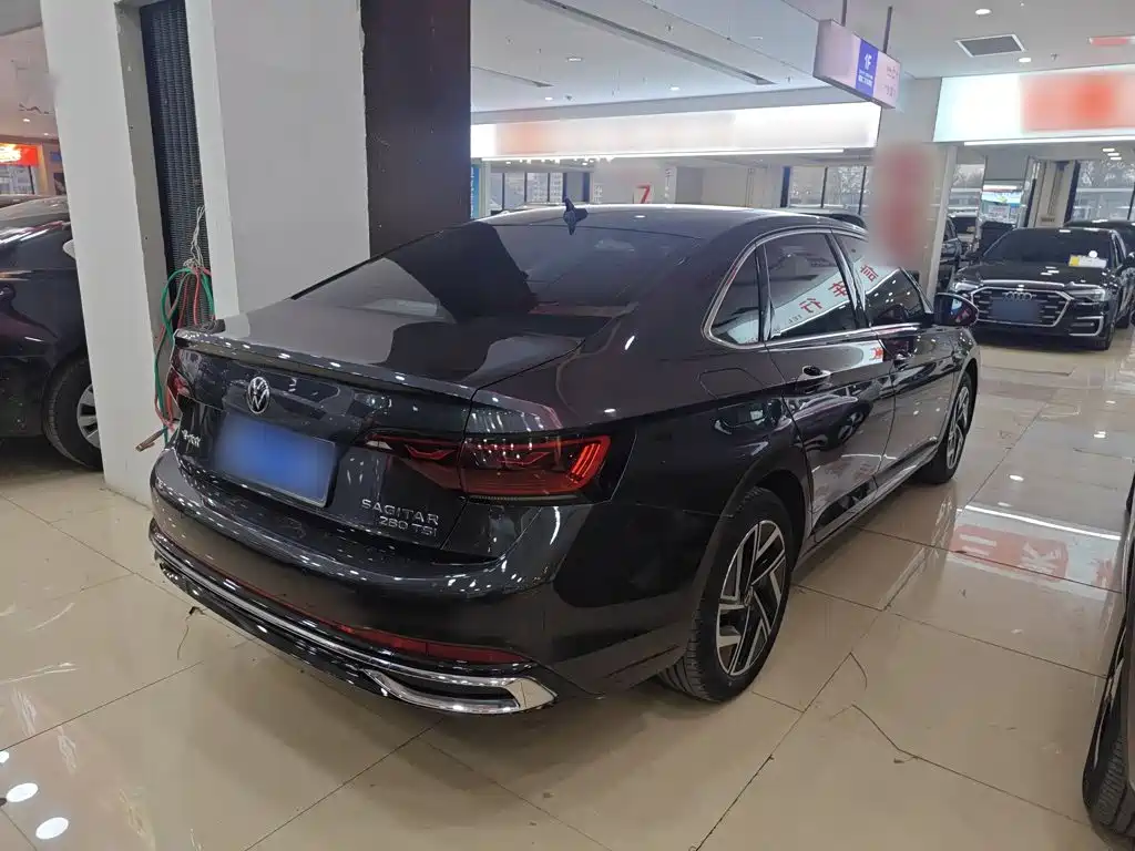 Volkswagen Sagitar — миниатюра 5