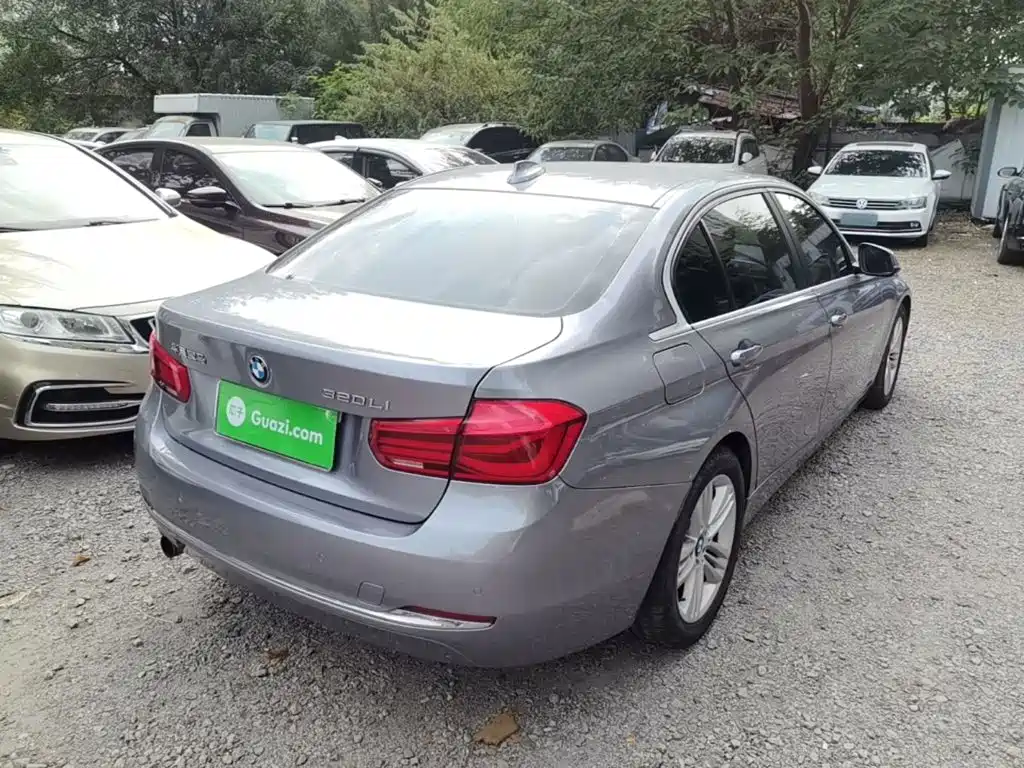 BMW 3 Series — миниатюра 7