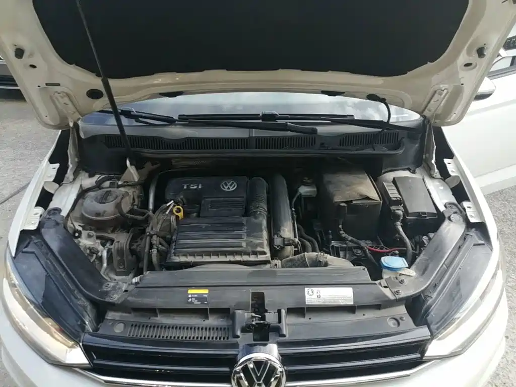 Volkswagen Touran — миниатюра 20