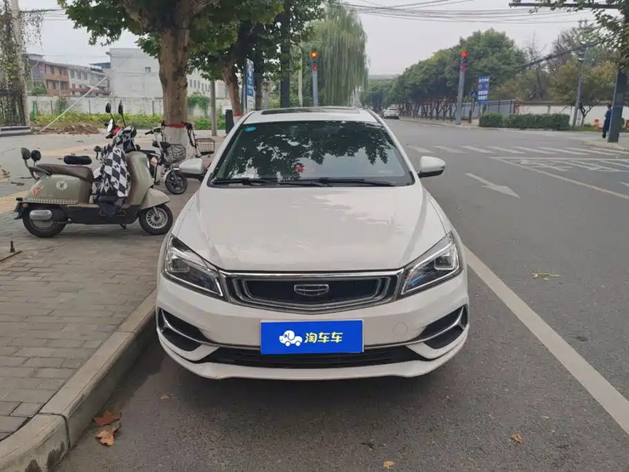 Geely Emgrand — миниатюра 2