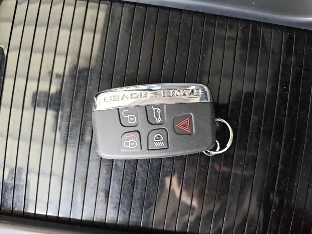 Land Rover Discovery Sport — миниатюра 9