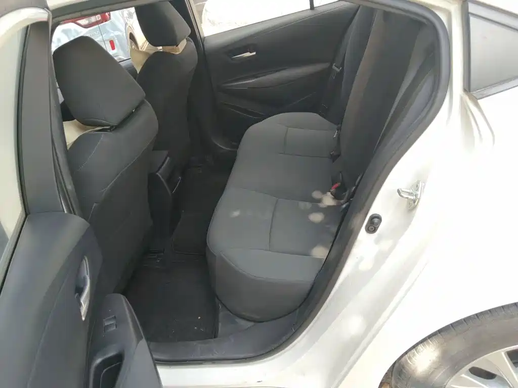 Toyota Corolla — миниатюра 13