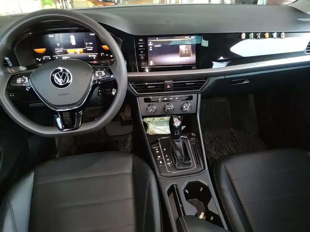 Volkswagen Lavida — миниатюра 13