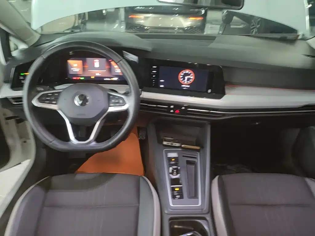 Volkswagen Golf — миниатюра 10