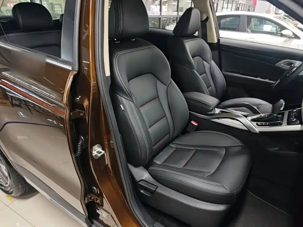 Geely Boyue — миниатюра 25