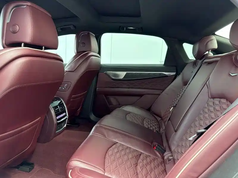Cadillac CT6 — миниатюра 6
