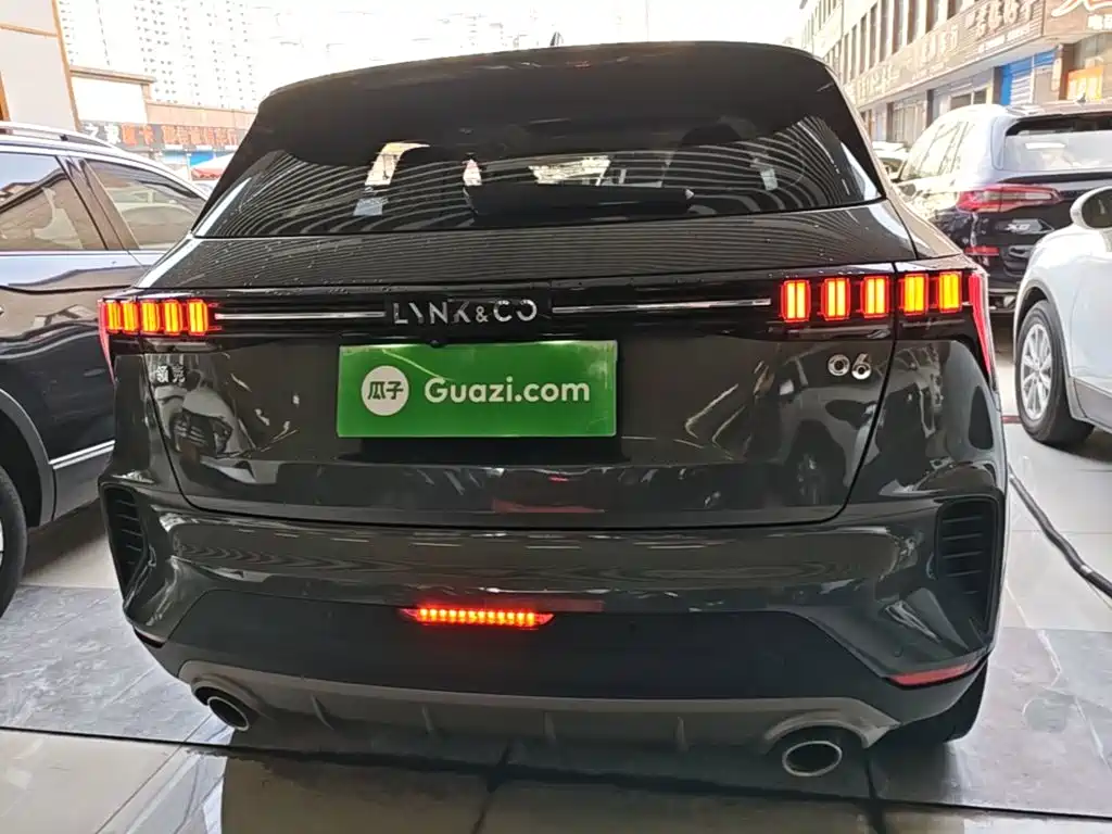 Lynk & Co 06 — миниатюра 6