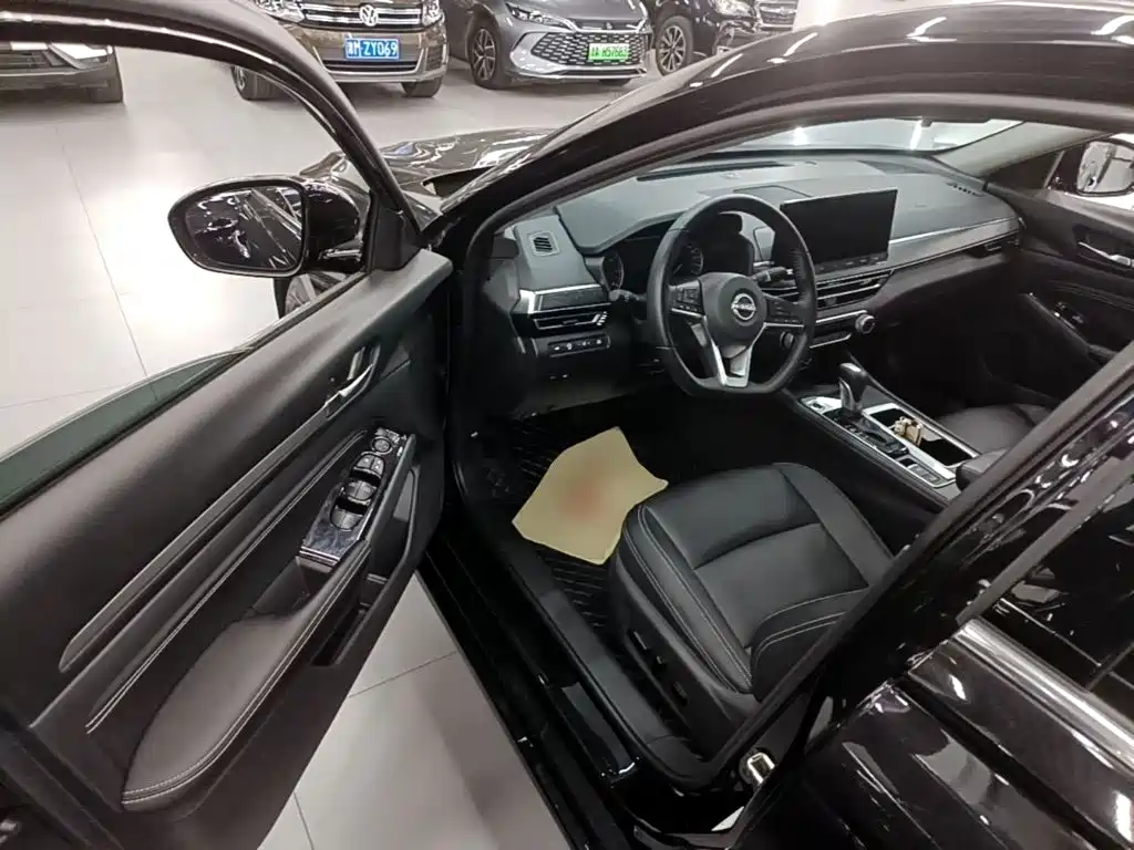Nissan Teana — миниатюра 16