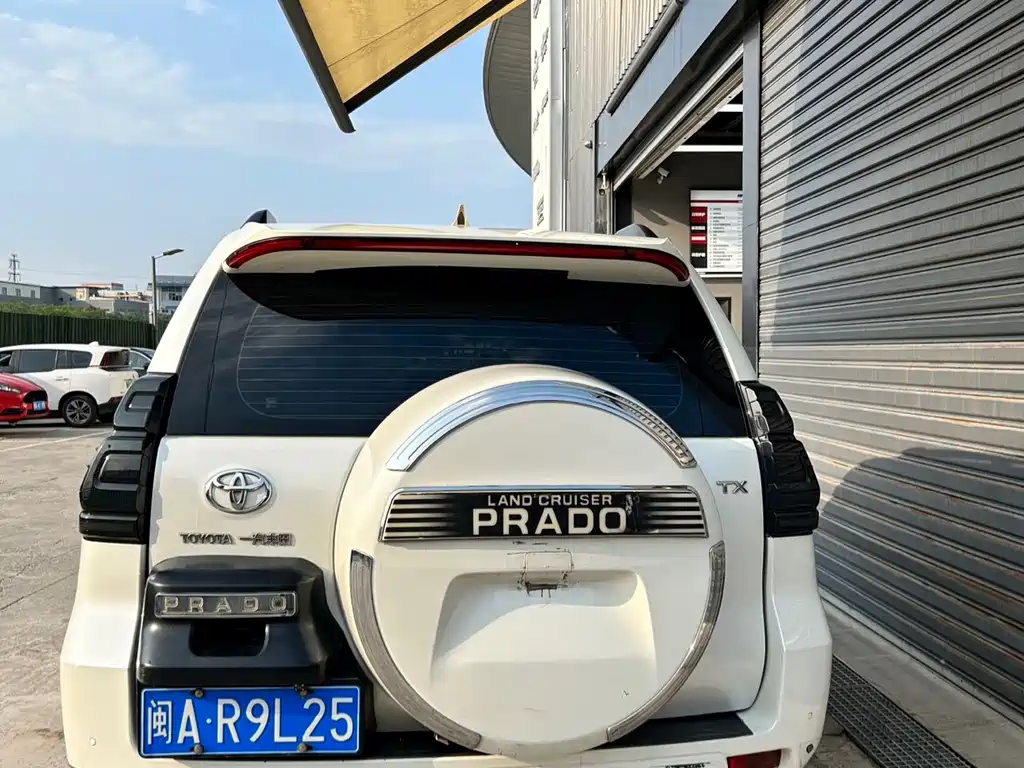 Toyota Prado — миниатюра 4