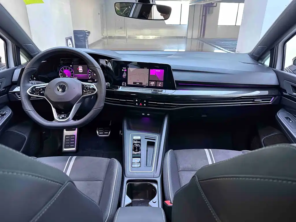Volkswagen Golf — миниатюра 16