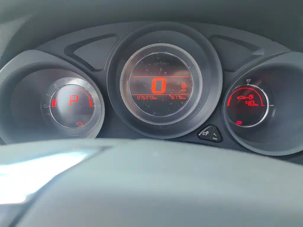 Citroen C4L — миниатюра 8