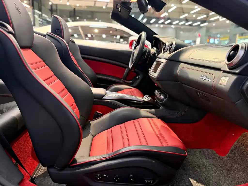 Ferrari California T — миниатюра 15