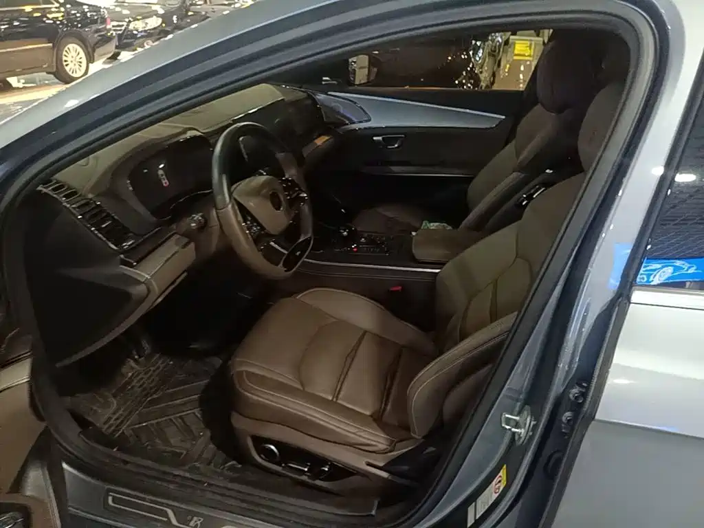 BYD Han — миниатюра 15
