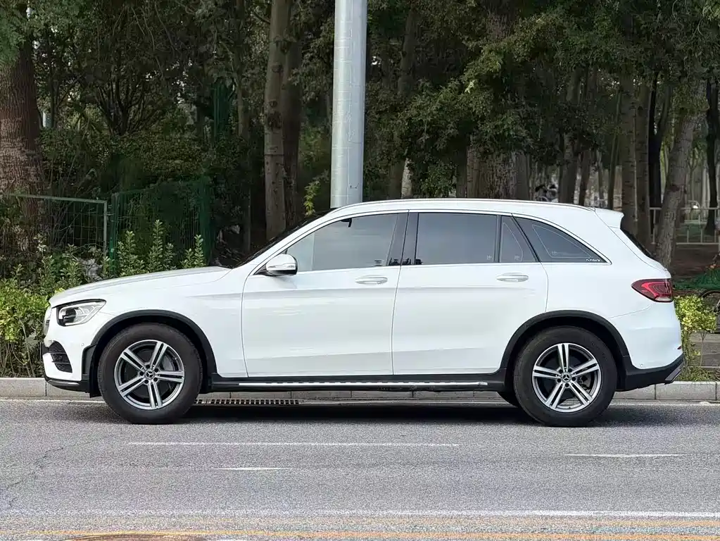 Mercedes-Benz GLC — миниатюра 3