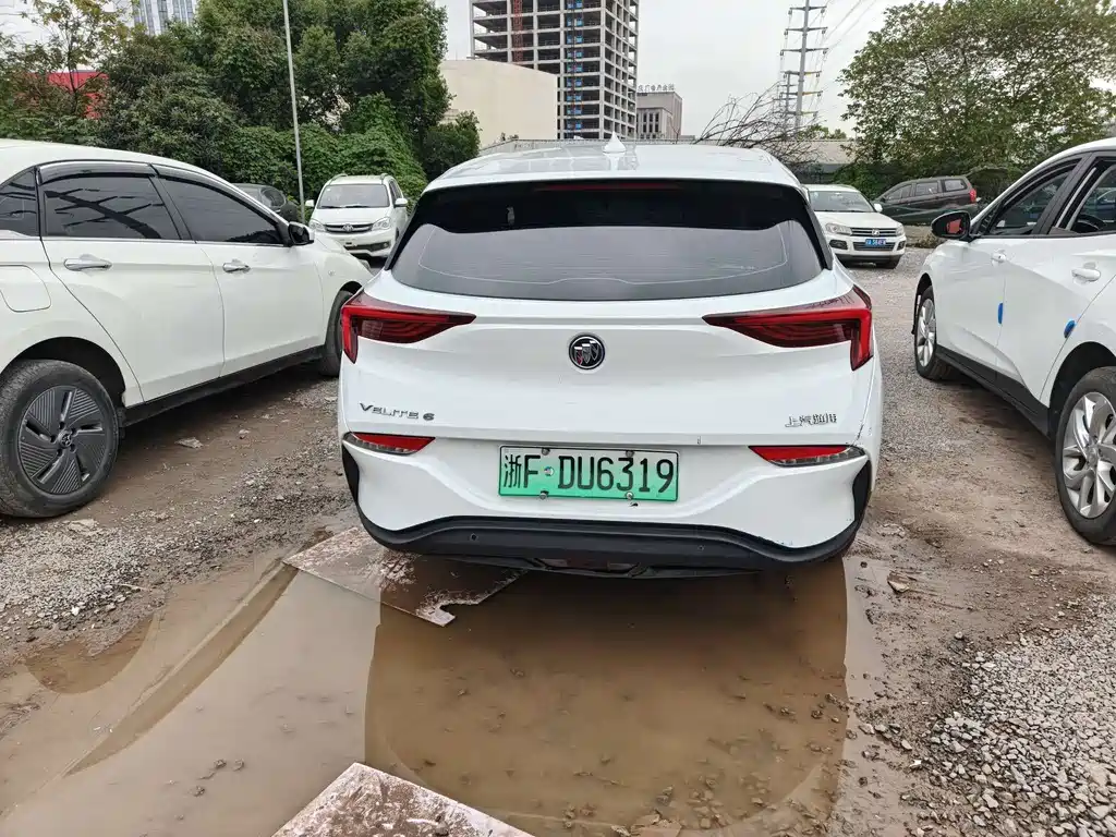 BUICK SLIGHTLY BLUE 6