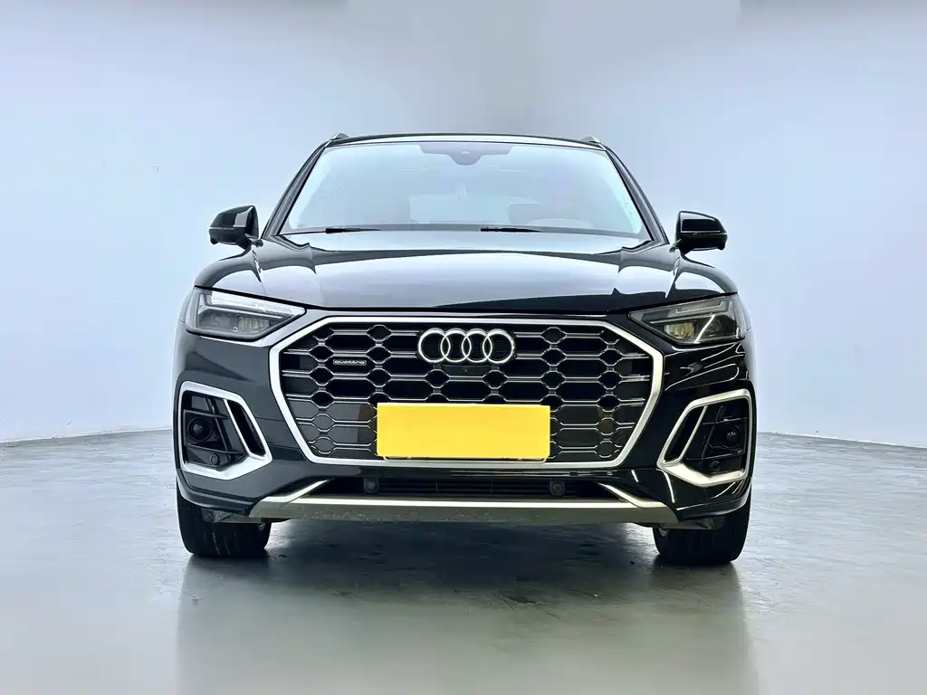 Audi Q5L — миниатюра 2