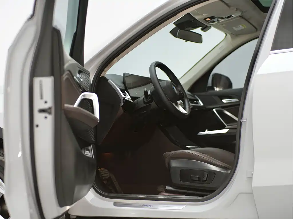 BMW X1 — миниатюра 22