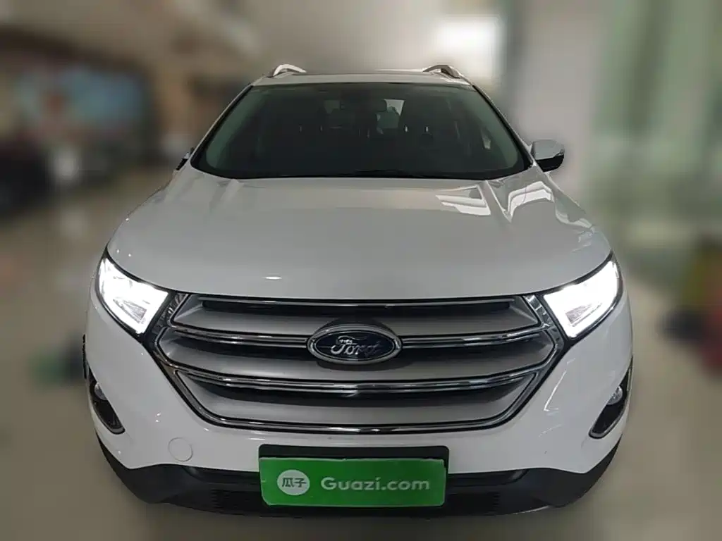 Ford Edge — миниатюра 5