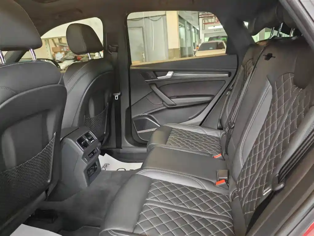 Audi Q5L Sportback — миниатюра 15