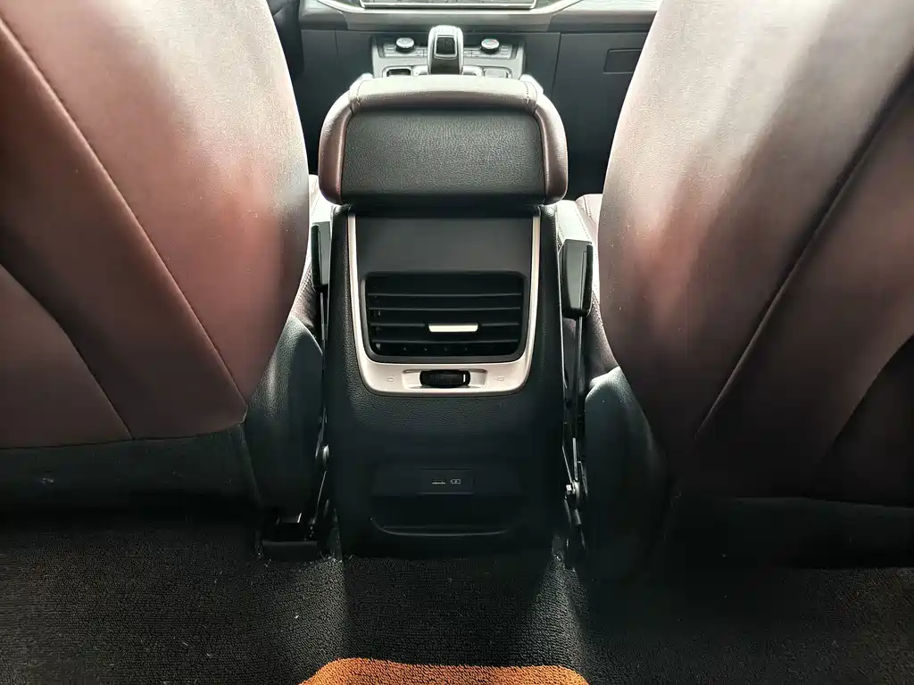 Geely Boyue — миниатюра 7