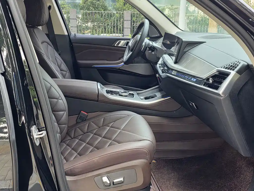 BMW X5 — миниатюра 11