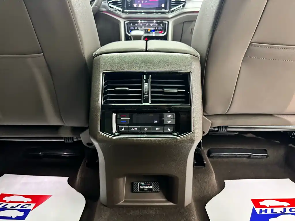 Volkswagen Teramont — миниатюра 19
