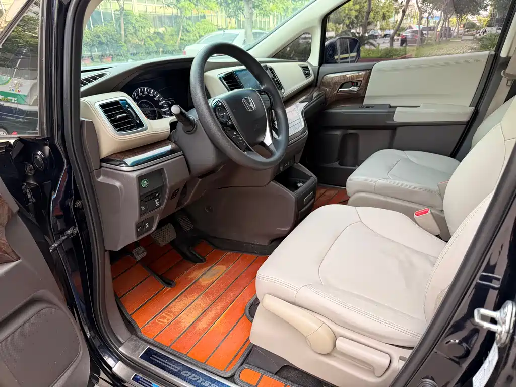 Honda Odyssey 2015 2.4L Comfort