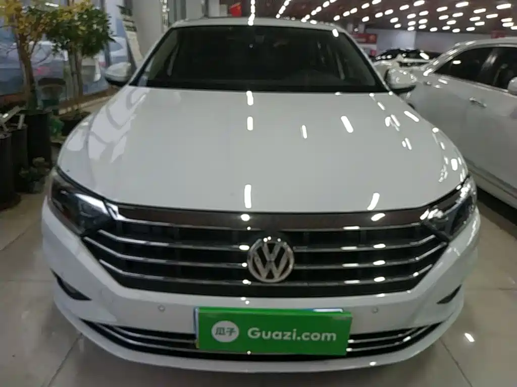 Volkswagen Sagitar — миниатюра 3
