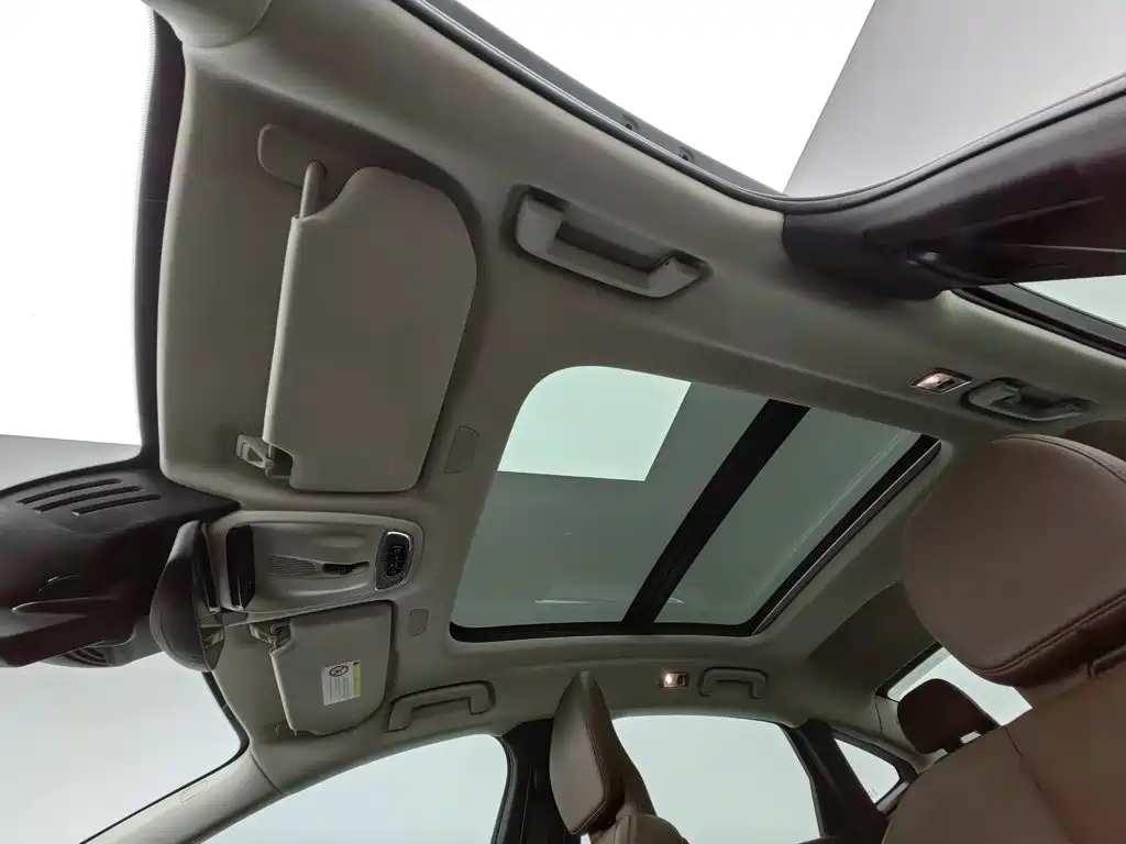 Volvo S90 — миниатюра 14