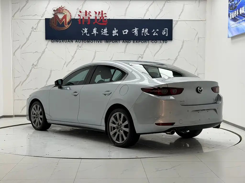 Mazda 3 Axela — миниатюра 4