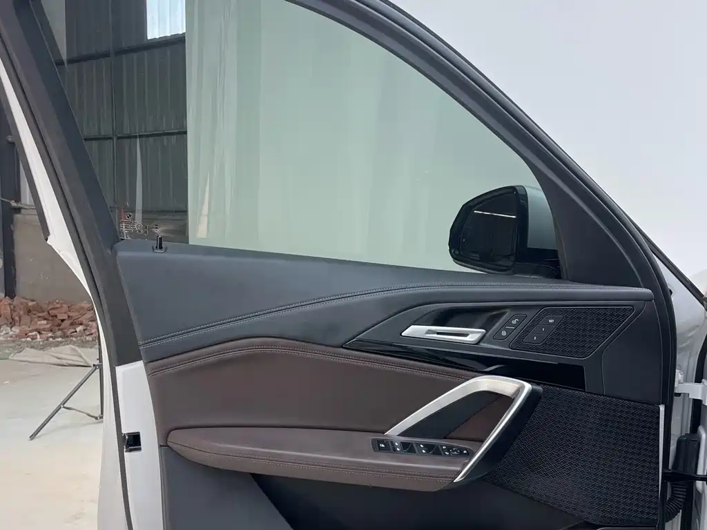 BMW X1 — миниатюра 16