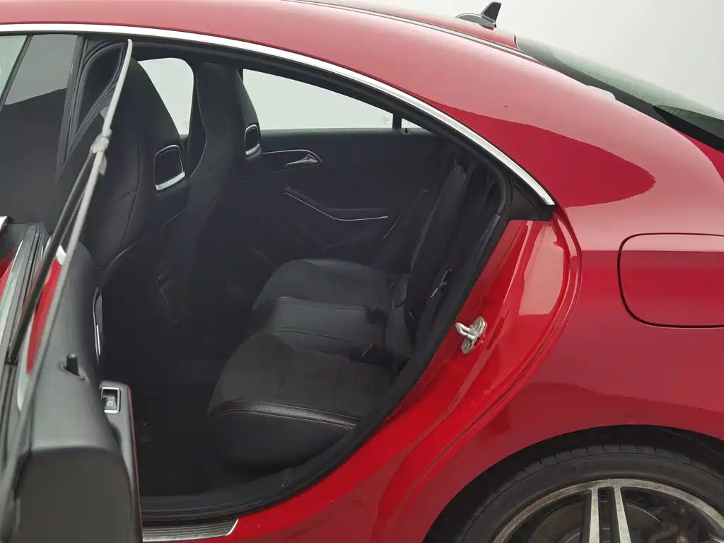Mercedes-Benz CLA (Import) — миниатюра 15