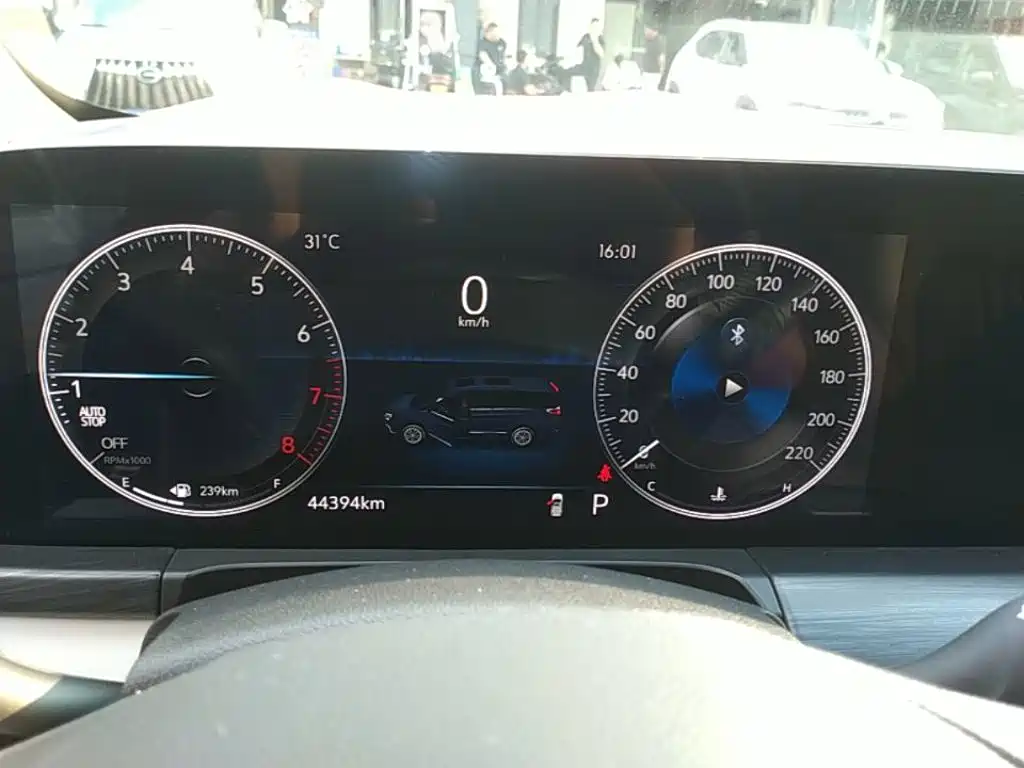 Buick GL8 — миниатюра 12