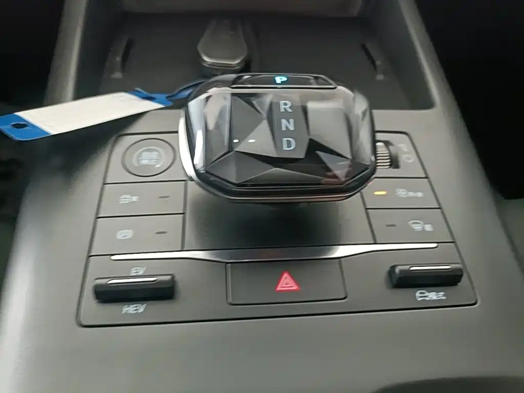 BYD Qin PLUS — миниатюра 14