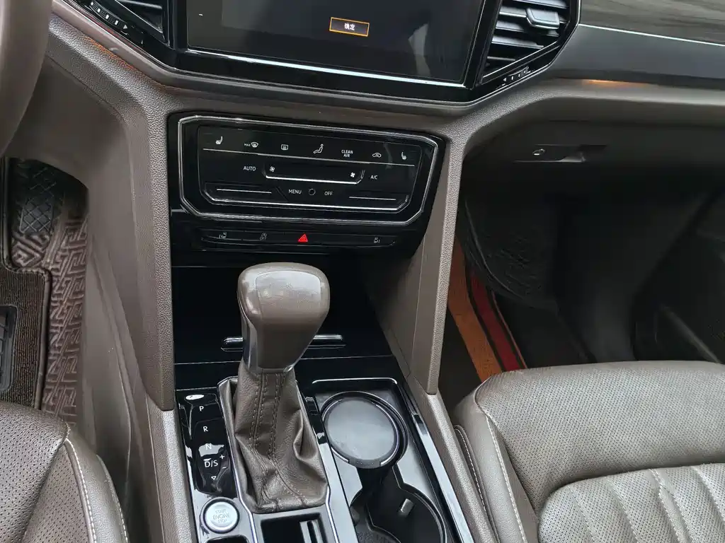 Volkswagen Viloran — миниатюра 11