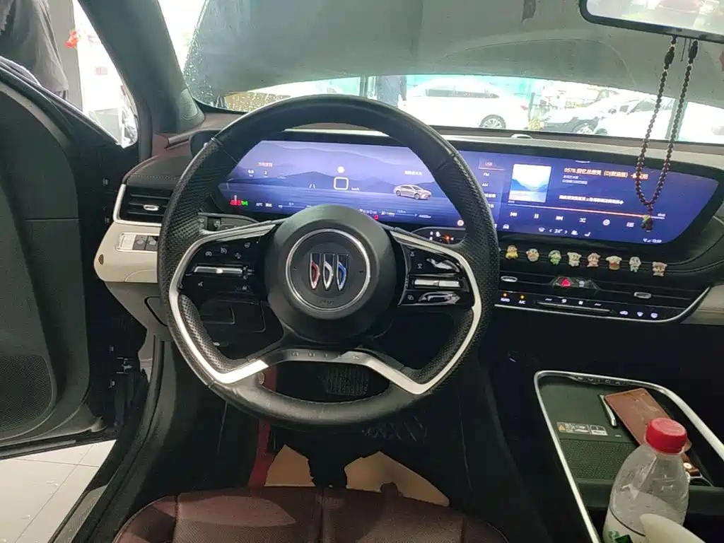 Buick LaCrosse — миниатюра 11