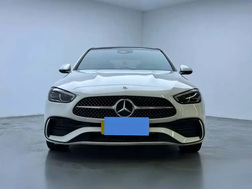 Mercedes-Benz C-Class — миниатюра 2