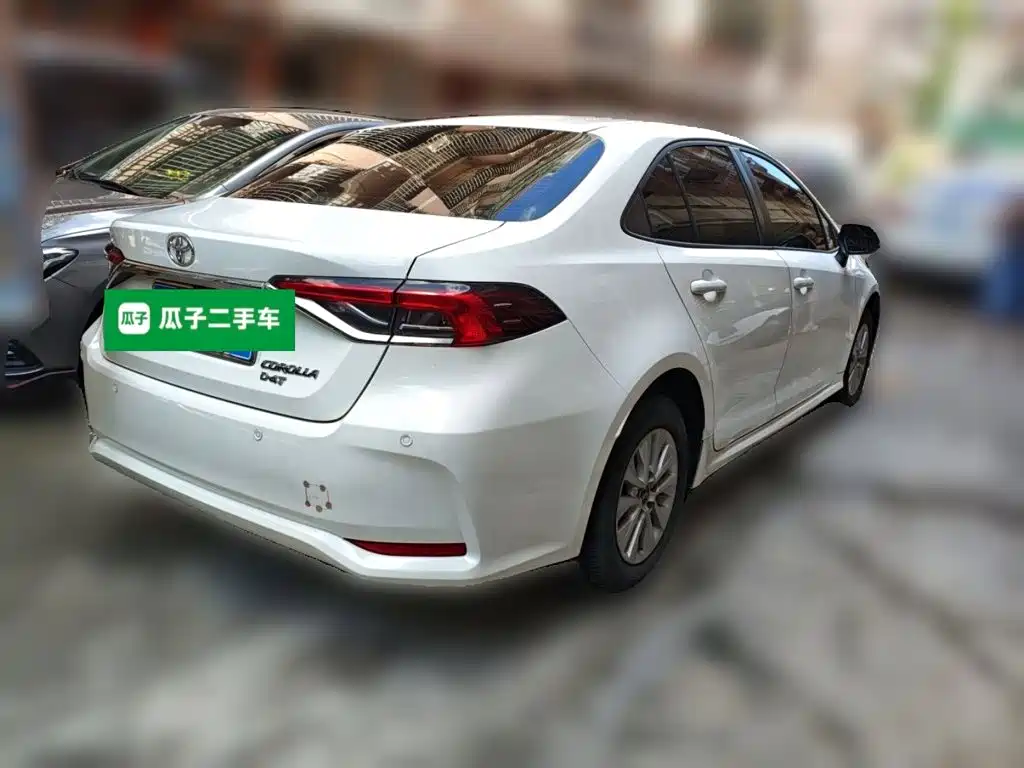 Toyota Corolla — миниатюра 4