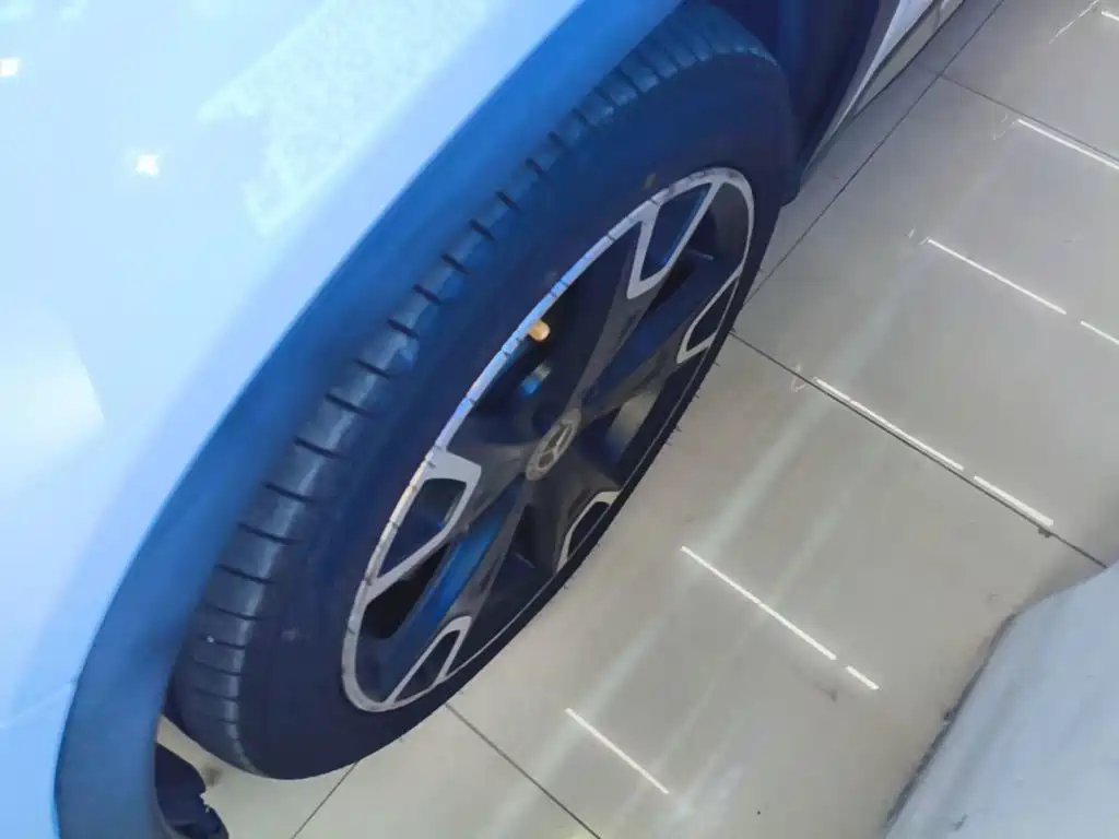 Mercedes-Benz GLA — миниатюра 23