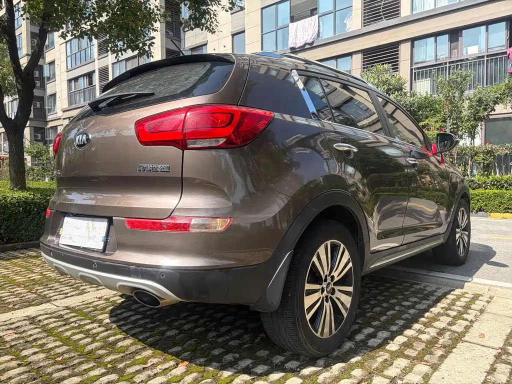 Kia Sportage — миниатюра 7