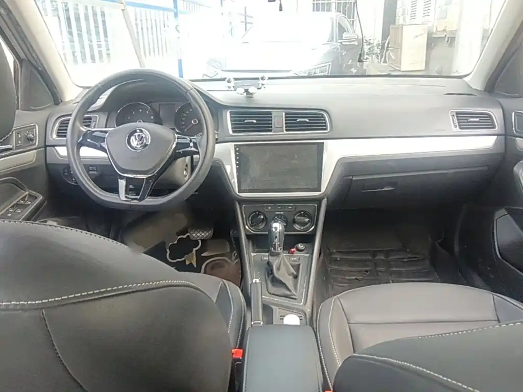 Volkswagen Gran Lavida — миниатюра 10