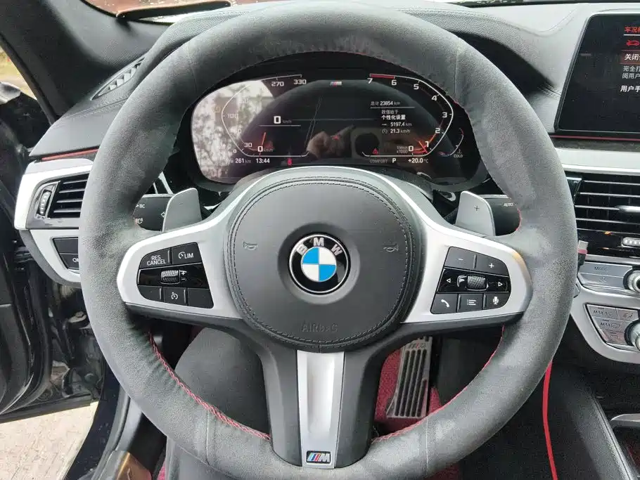 BMW 5 Series — миниатюра 15