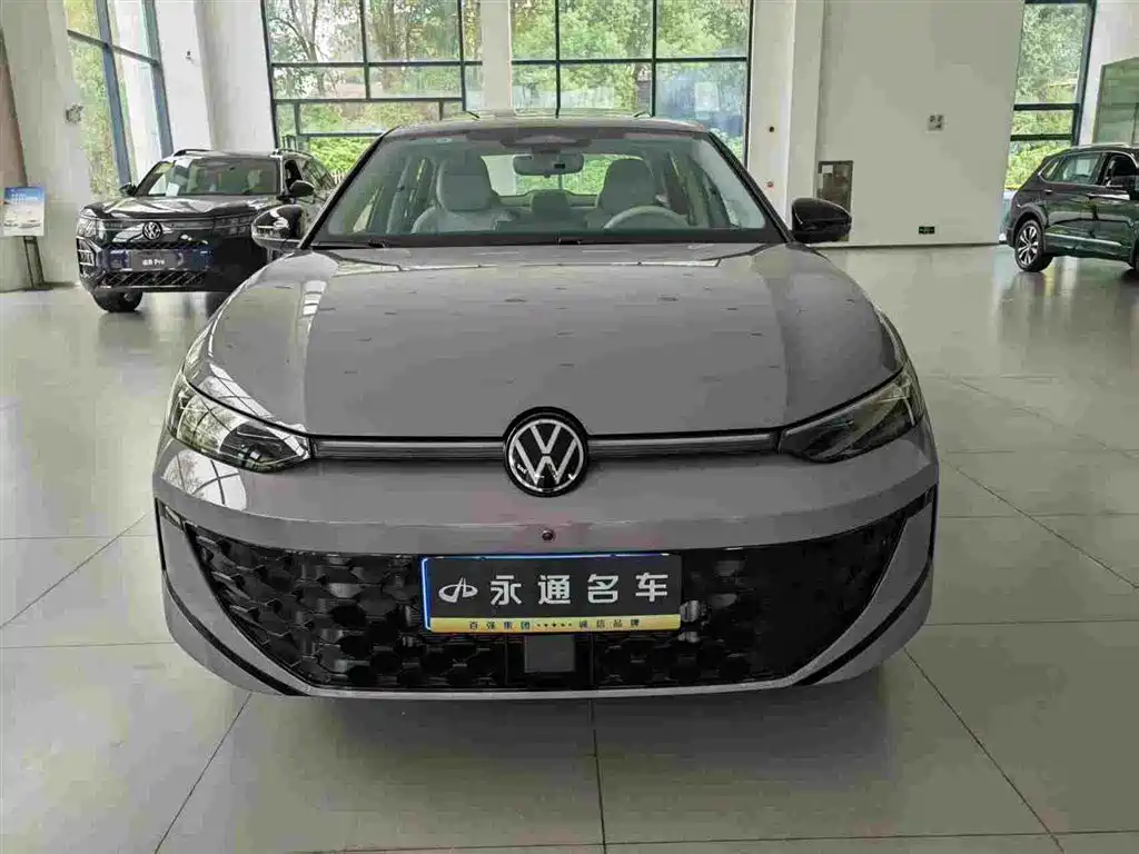 Volkswagen Lavida — миниатюра 2