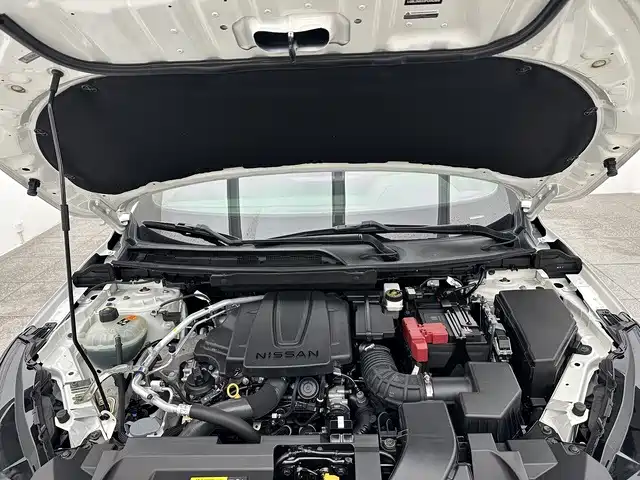 Nissan Qashqai — миниатюра 17