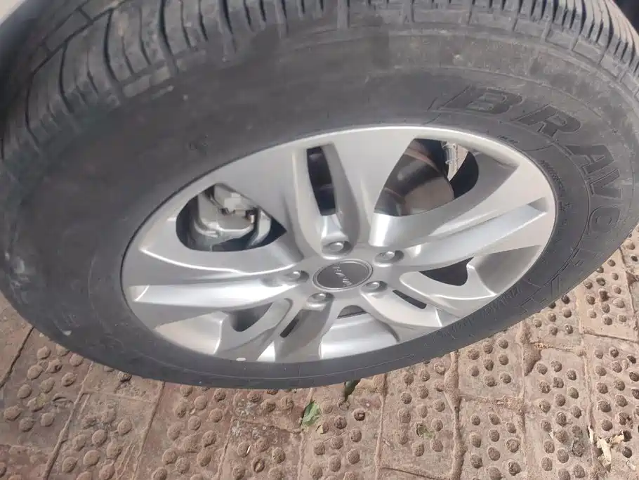 Haval M6 — миниатюра 6