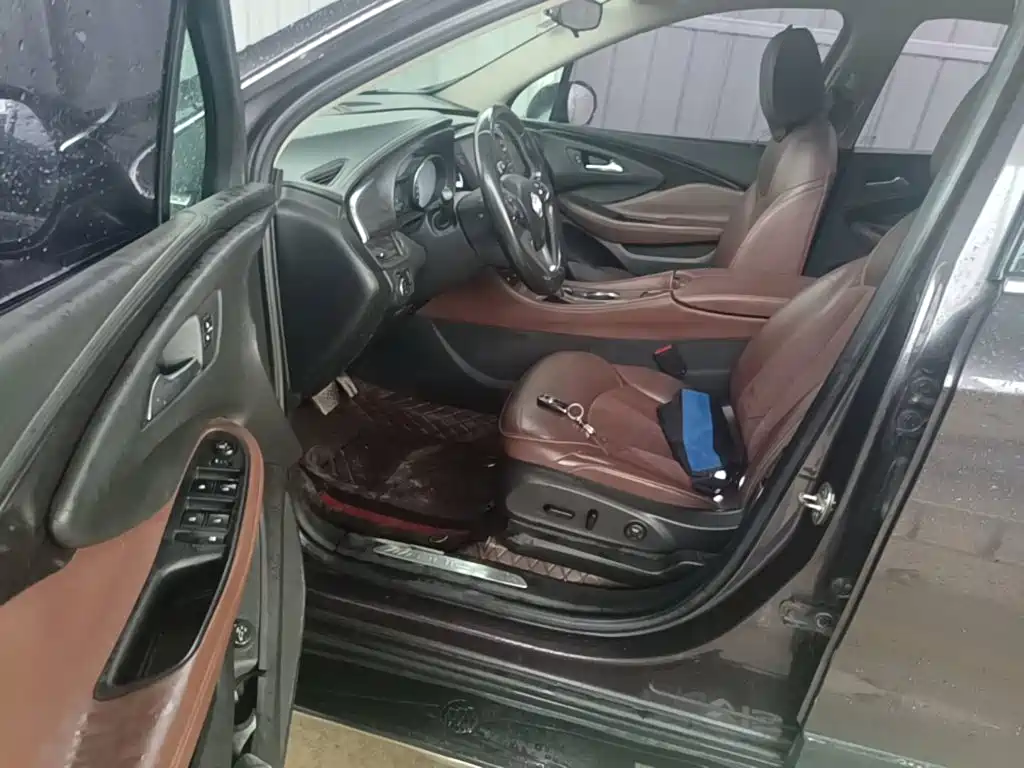 Buick Envision Plus — миниатюра 16