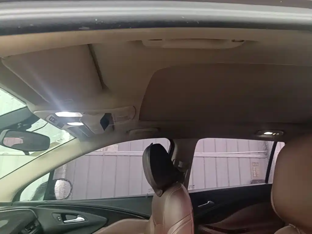 Buick Envision Plus — миниатюра 18