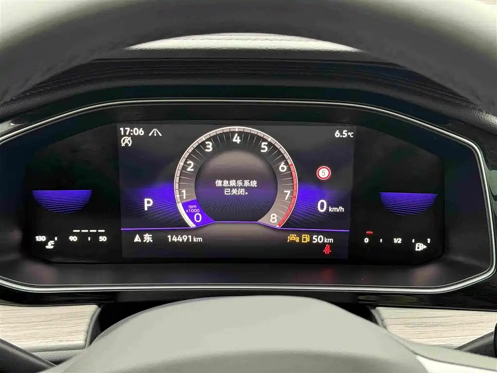 Volkswagen Sagitar — миниатюра 17