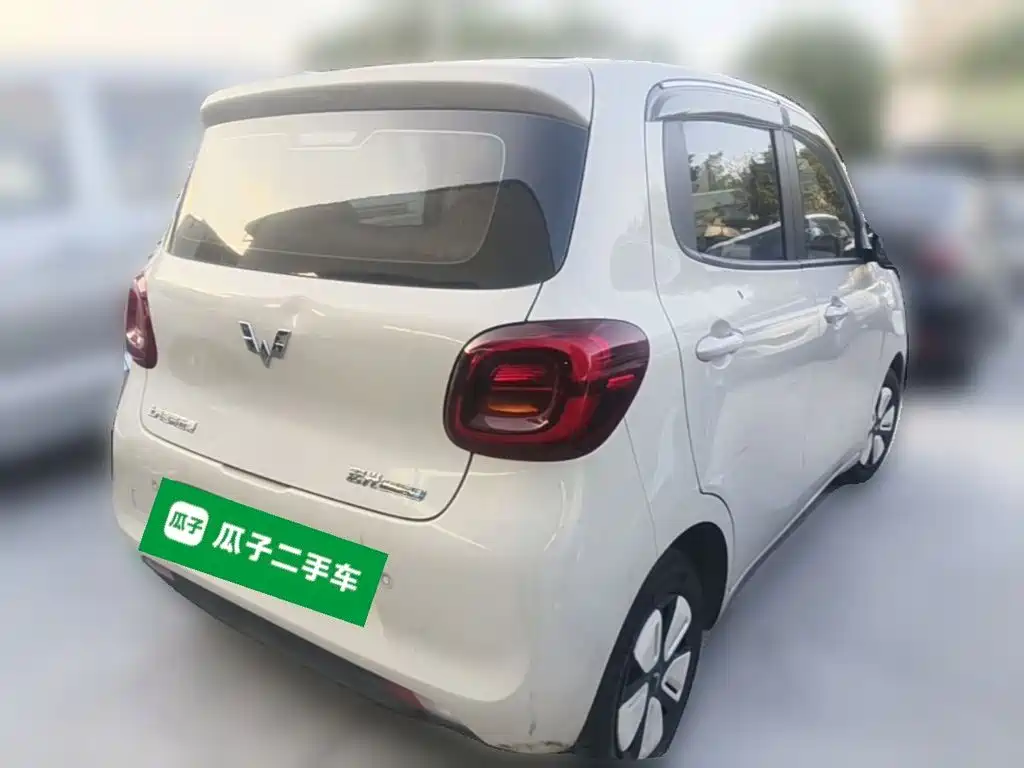 Wuling MINIEV — миниатюра 10