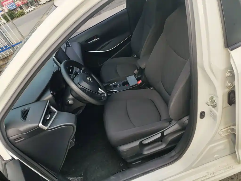 Toyota Corolla — миниатюра 15
